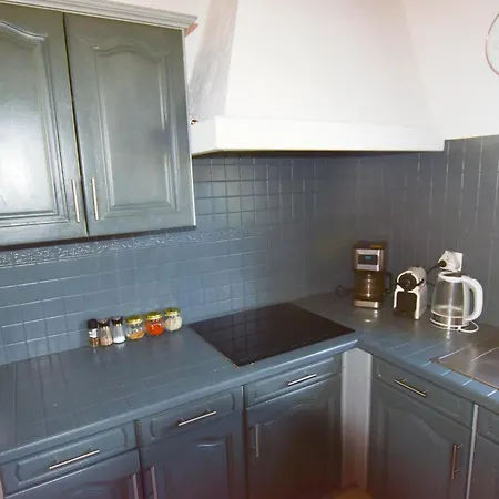 12 Pers - Grand Jardin - 8 Min à Pied De La - Idéal Pour Détente Ou Remote-working