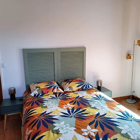 12 Pers - Grand Jardin - 8 Min A Pied De La - Ideal Pour Detente Ou Remote-working * Saint-Martin-de-Re