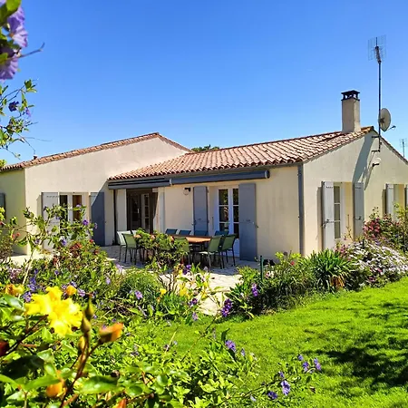 12 Pers - Grand Jardin - 8 Min A Pied De La - Ideal Pour Detente Ou Remote-working Saint-Martin-de-Re
