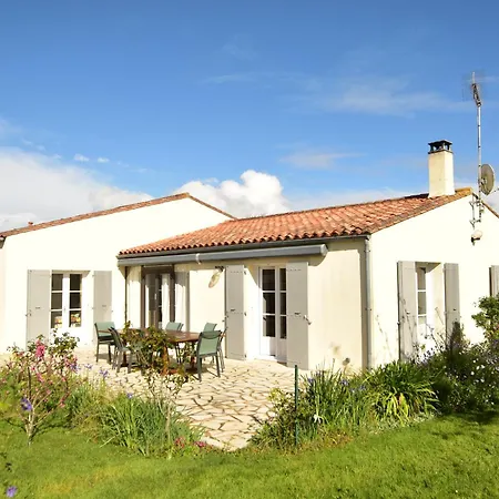 12 Pers - Grand Jardin - 8 Min A Pied De La - Ideal Pour Detente Ou Remote-working Holiday home